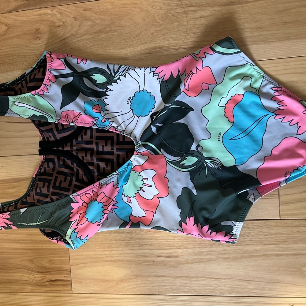 Fendi bathing suit! Be ready for the summer!